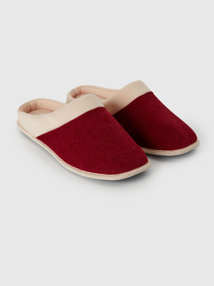 SLIPPERS image number 2